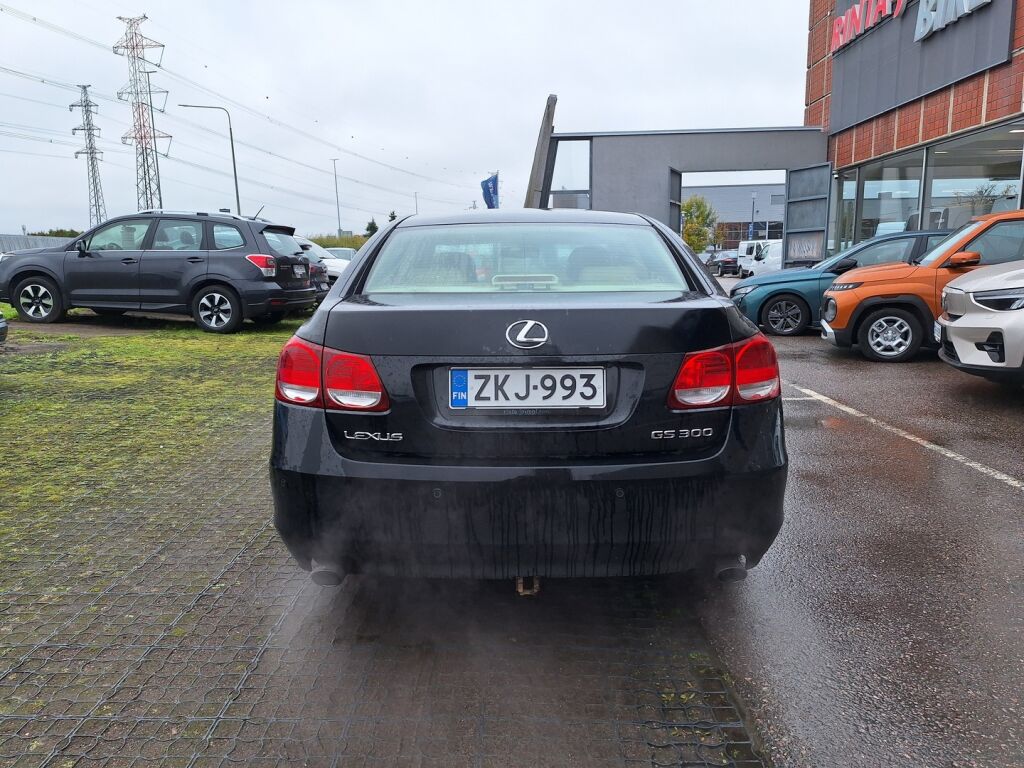 Lexus GS 2009 Musta