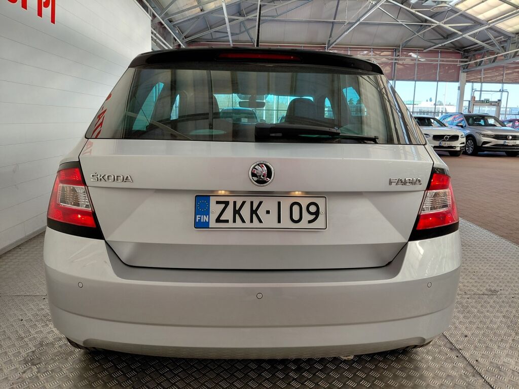 Skoda Fabia 2015 Hopea