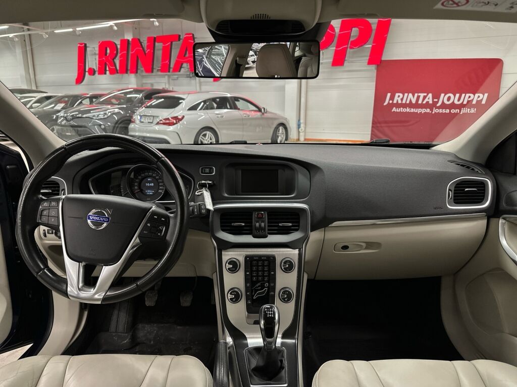 Volvo V40 2015 Sininen