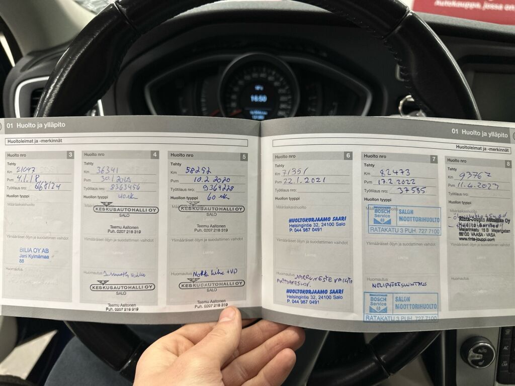 Volvo V40 2015 Sininen