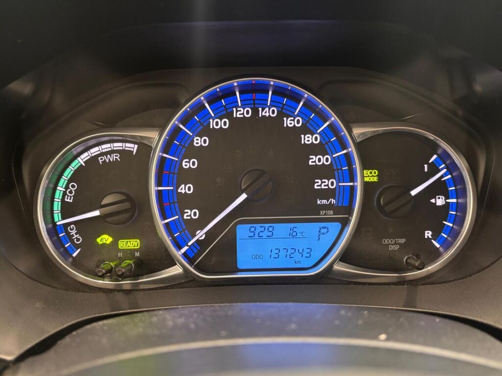 Toyota Yaris 2015 Valkoinen