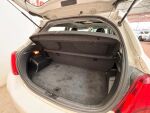 Toyota Yaris 2015 Valkoinen