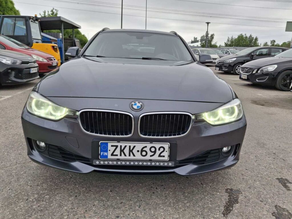 BMW 320 2015 Harmaa