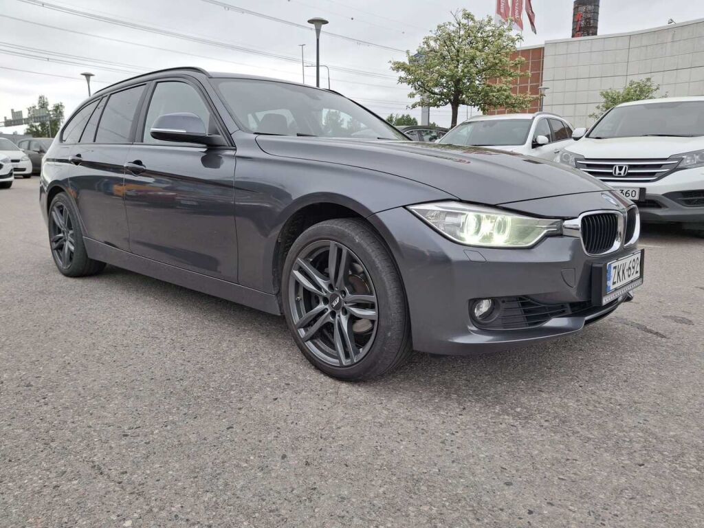 BMW 320 2015 Harmaa