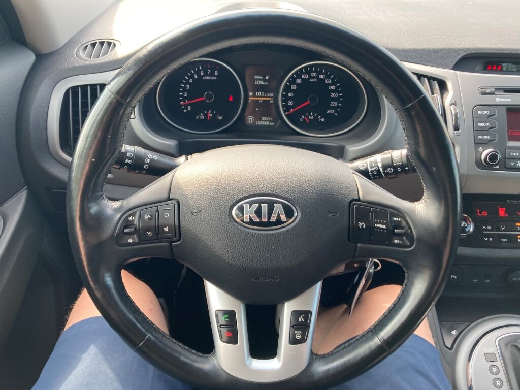 Kia Sportage 2015 Metallinhohto Harmaa