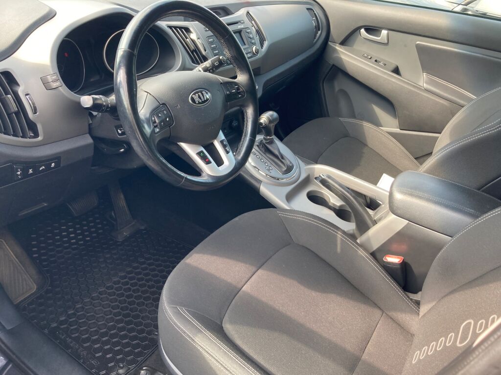 Kia Sportage 2015 Metallinhohto Harmaa