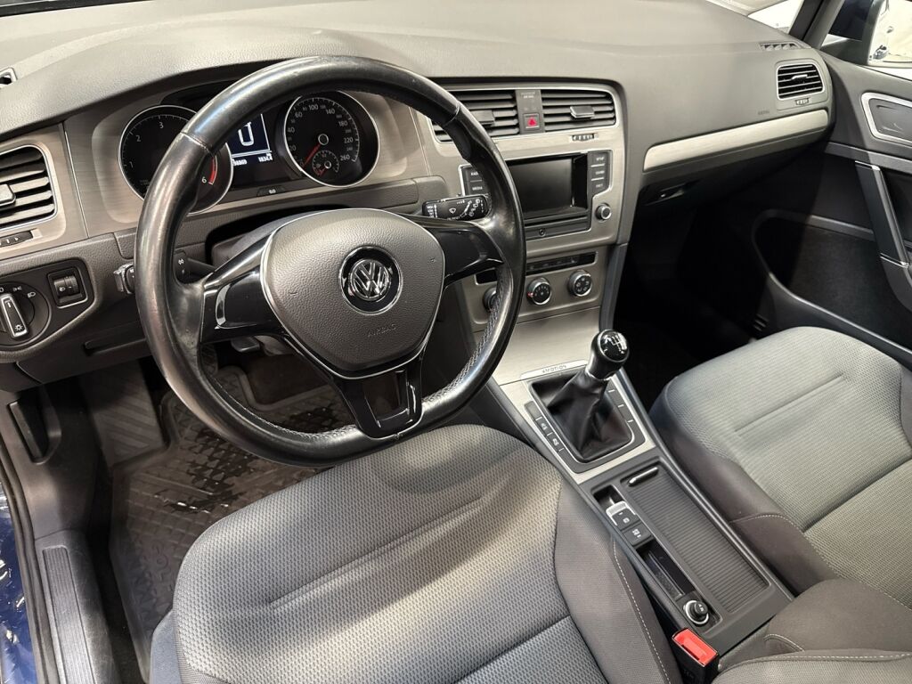 Volkswagen Golf 2015 Sininen