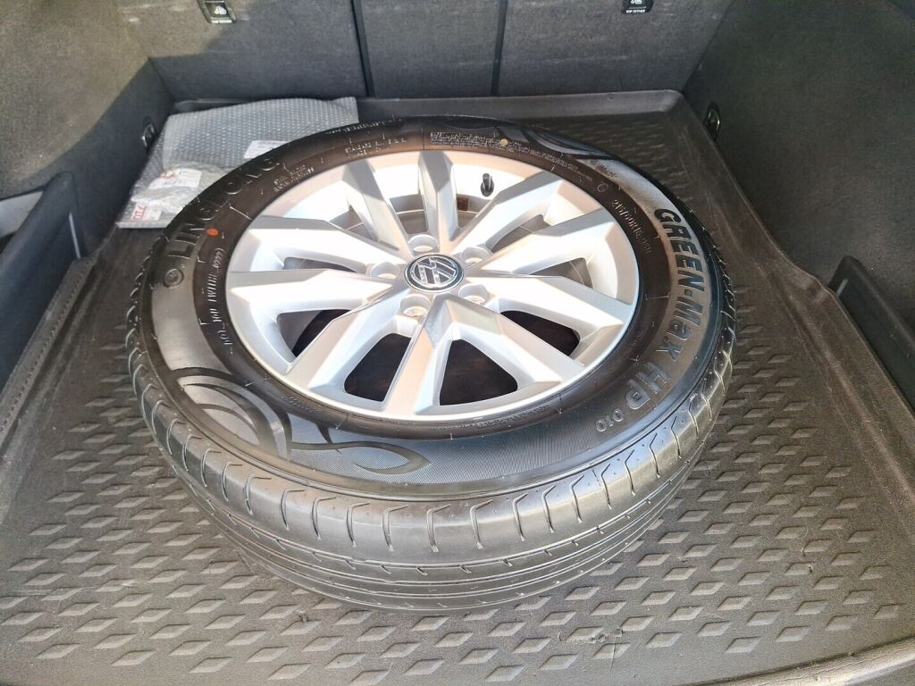 Volkswagen Passat 2015 Hopea