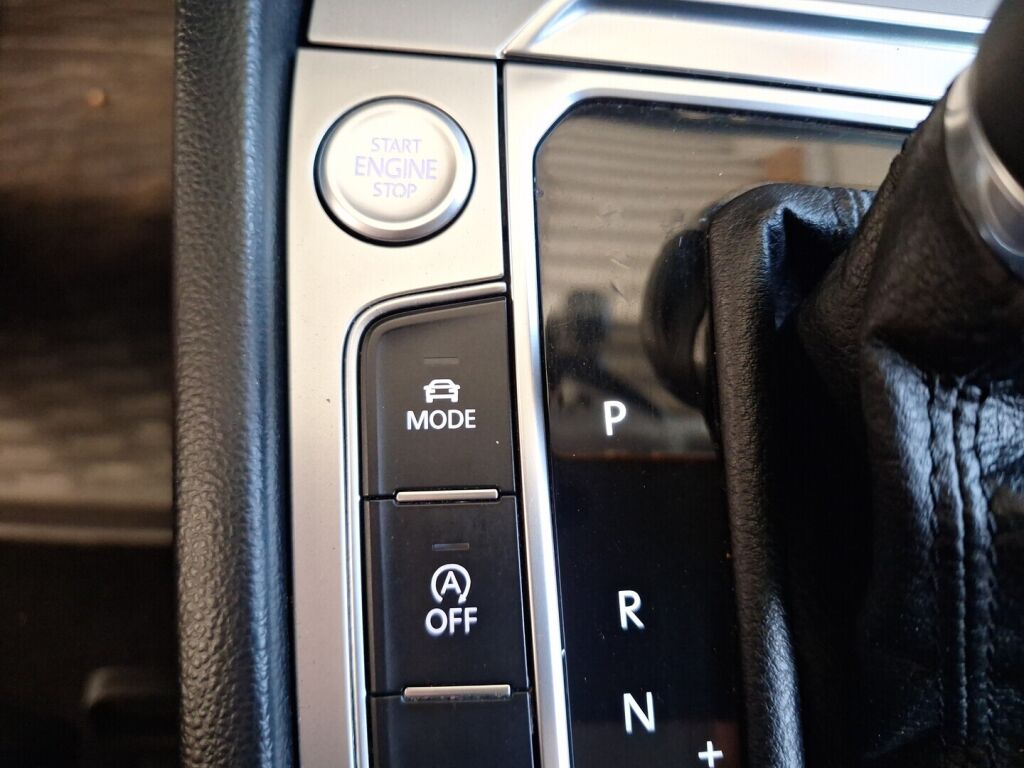 Volkswagen Passat 2015 Hopea