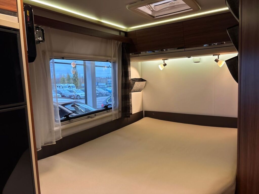 Adria MATRIX M 650 SF 2015 Harmaa