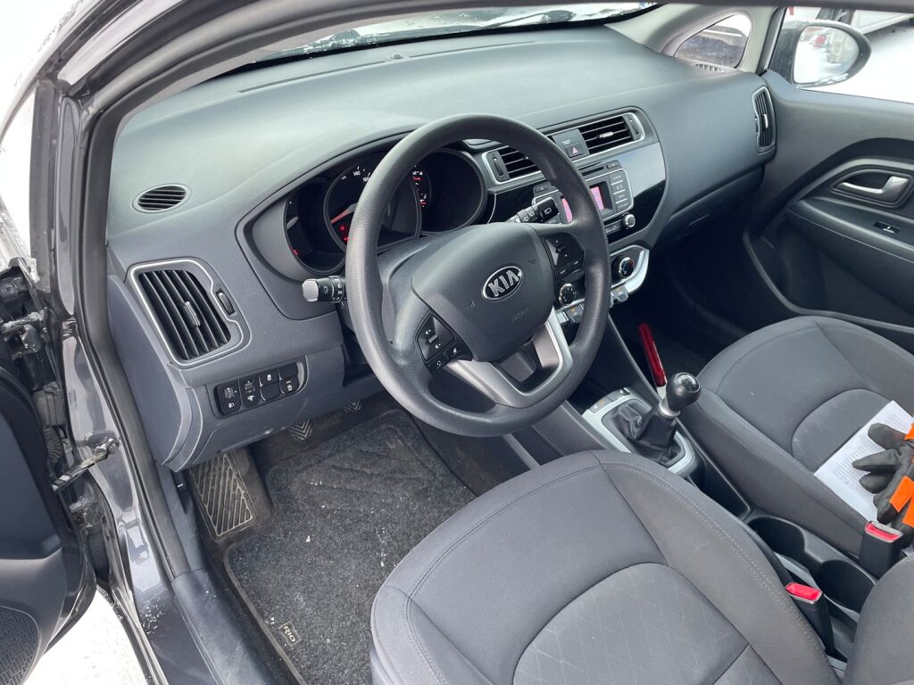 Kia Rio 2015 Harmaa