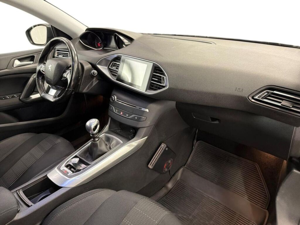 Peugeot 308 2015 Harmaa