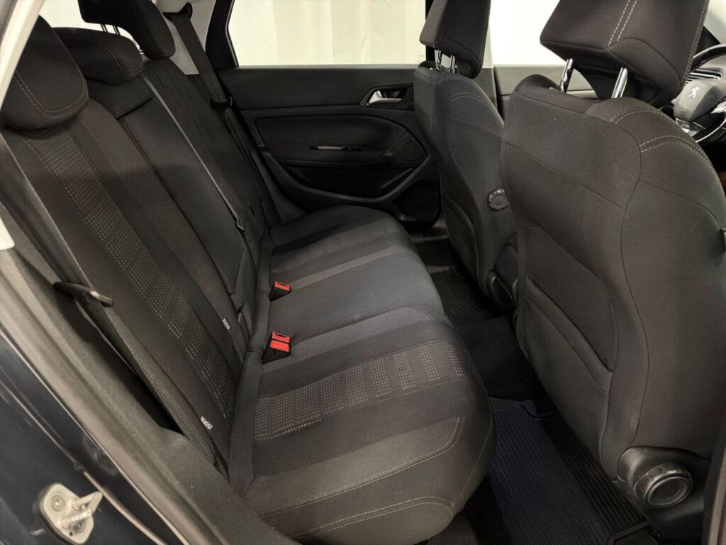 Peugeot 308 2015 Harmaa