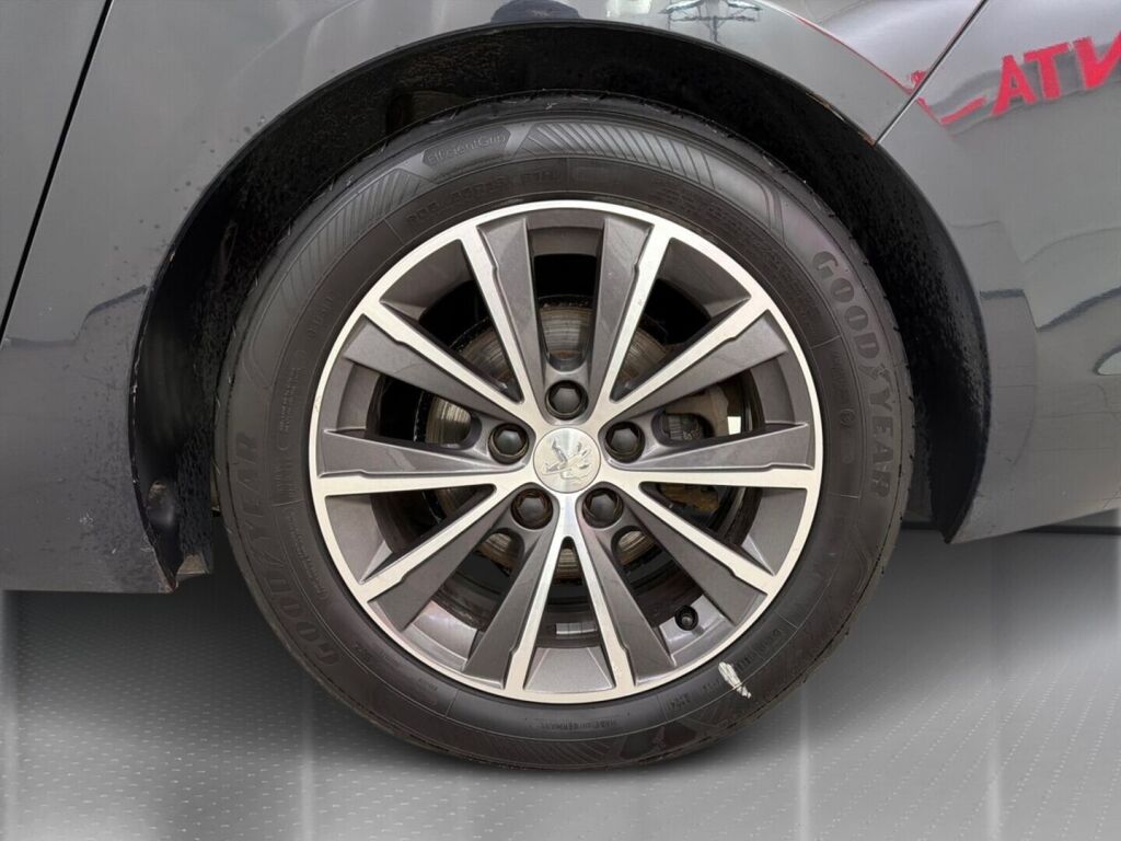 Peugeot 308 2015 Harmaa