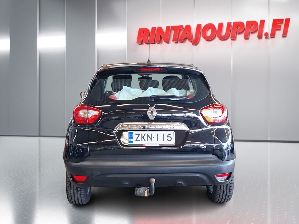 Renault Captur 2015 Musta