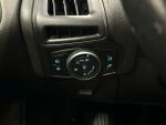 Ford Focus 2015 Sininen