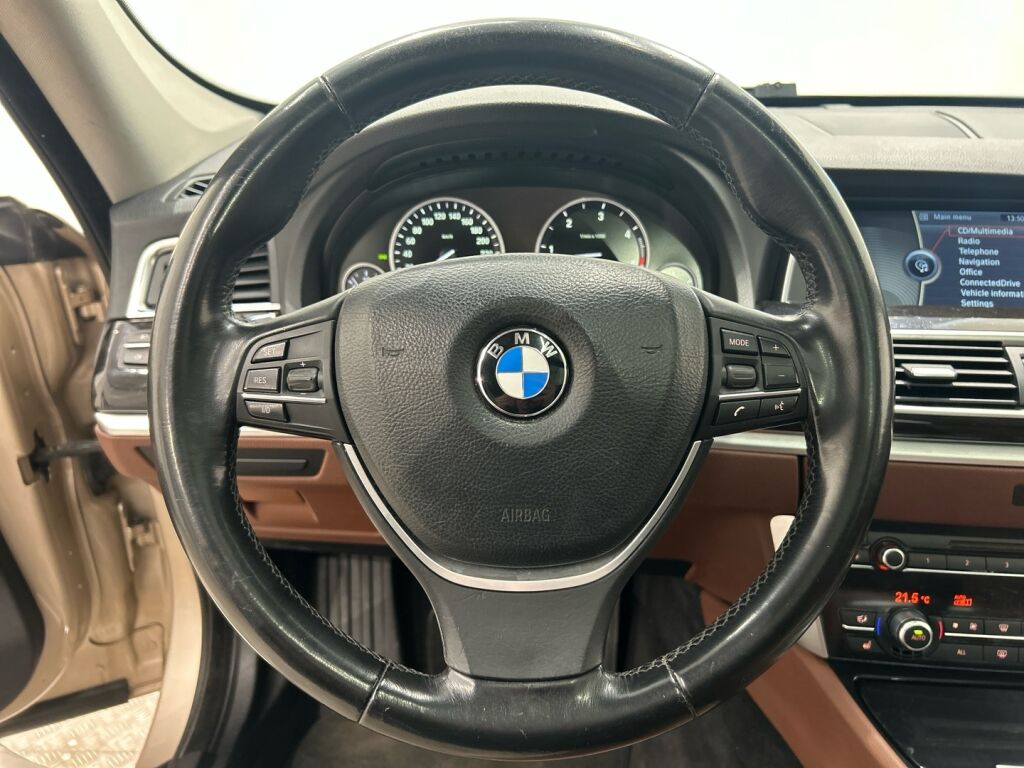 BMW 530 GRAN TURISMO 2011 Met. Ruskea (beige)