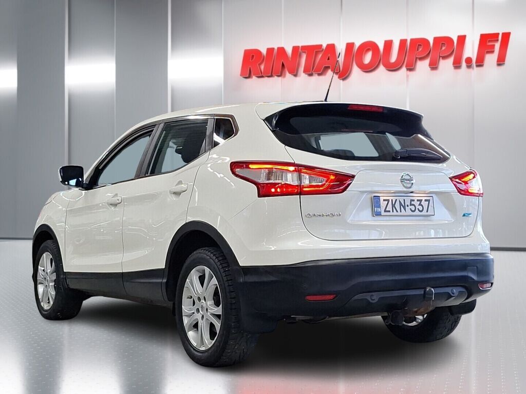 Nissan Qashqai 2015 Valkoinen