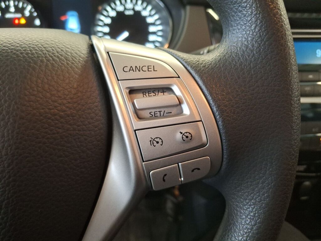 Nissan Qashqai 2015 Valkoinen