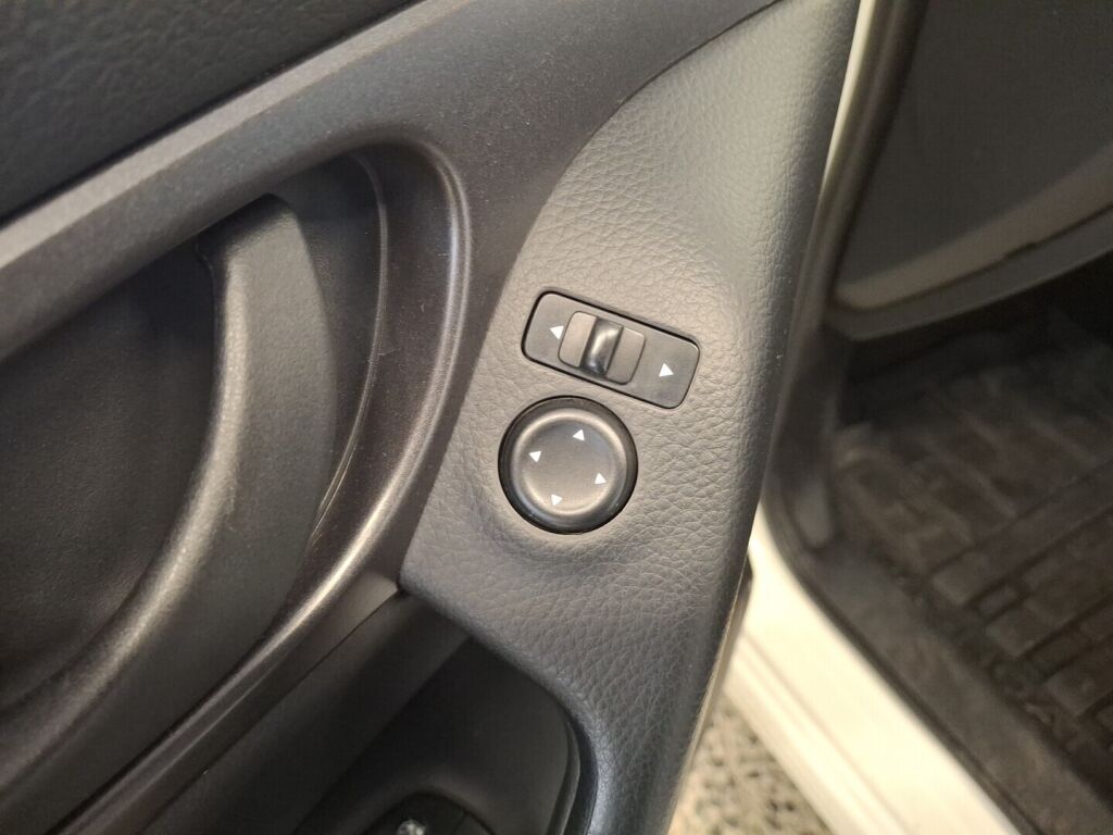 Nissan Qashqai 2015 Valkoinen