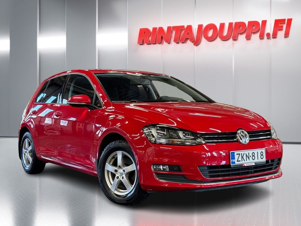 Volkswagen Golf 2015 Punainen
