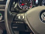 Volkswagen Golf 2015 Punainen
