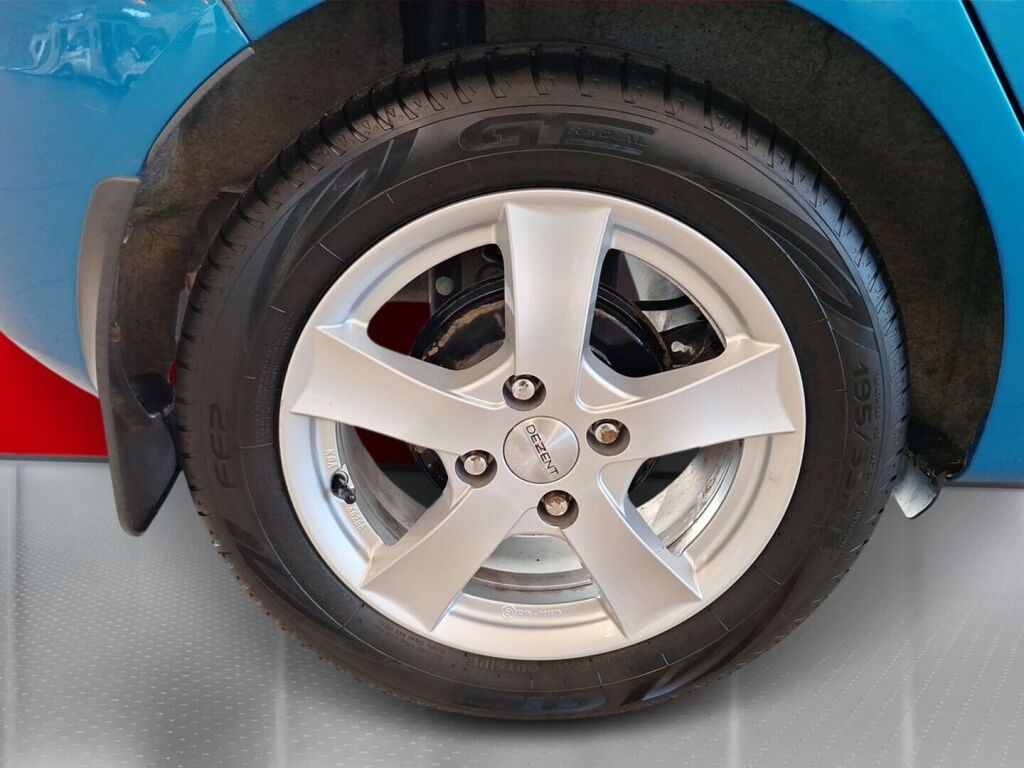 Ford Fiesta 2015 Sininen