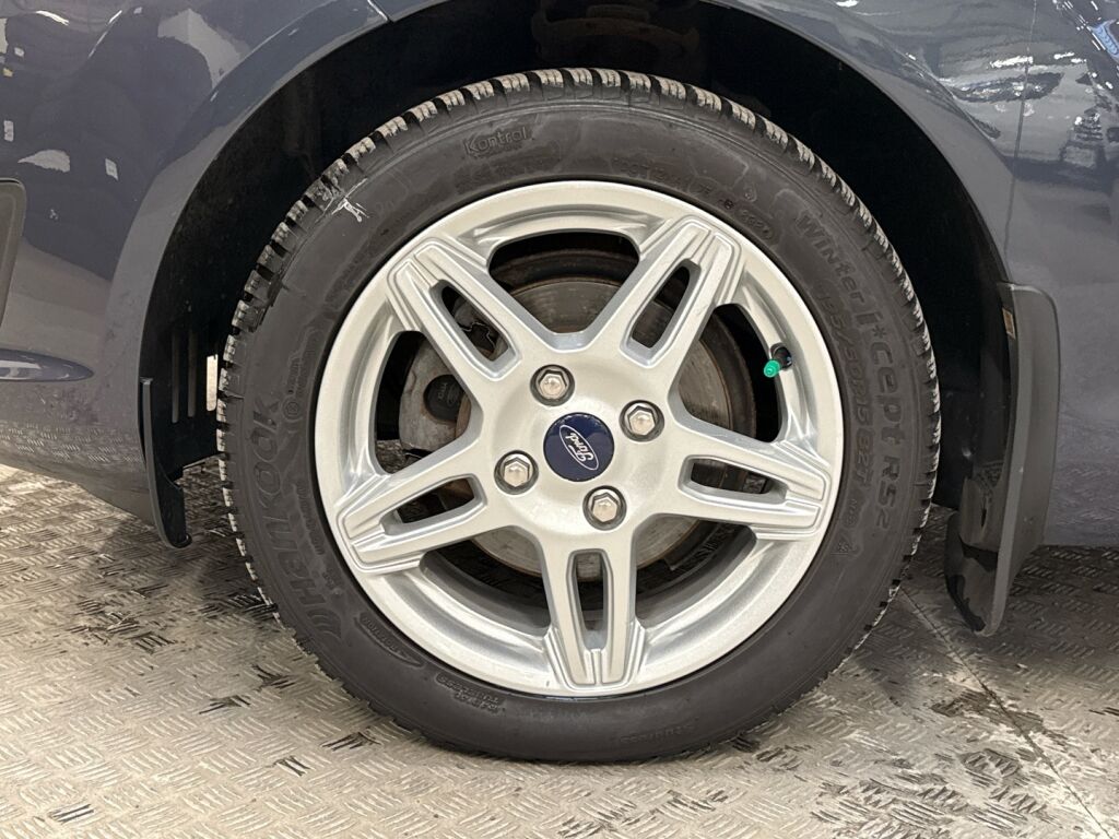 Ford Fiesta 2015 Harmaa