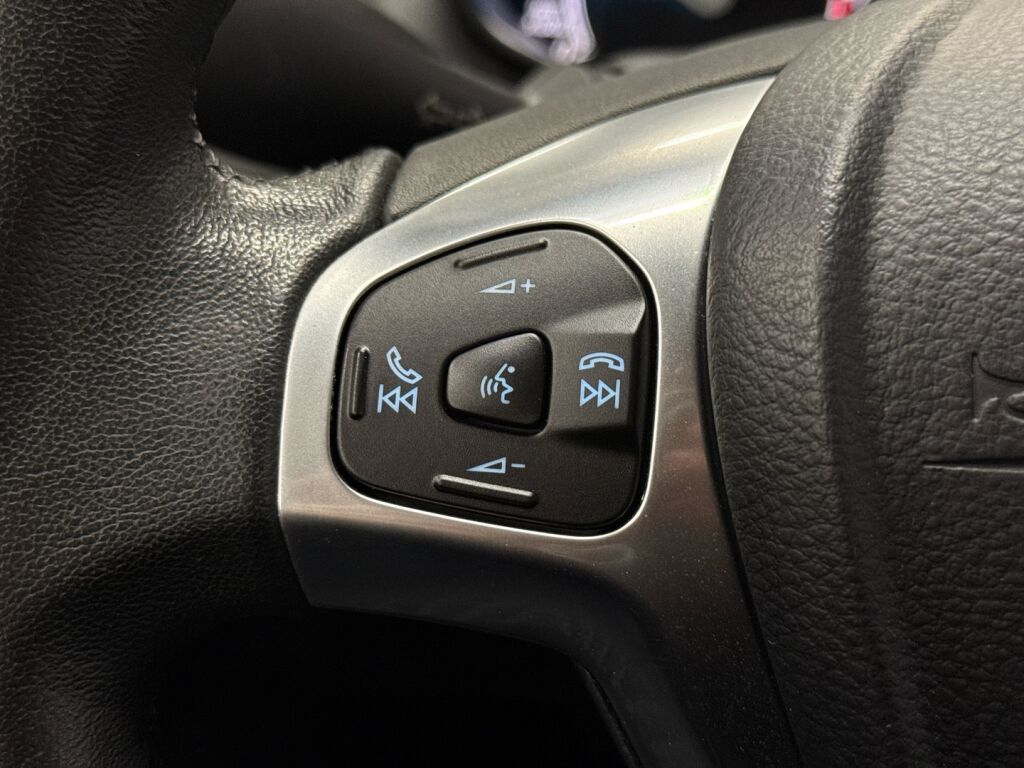 Ford Fiesta 2015 Harmaa