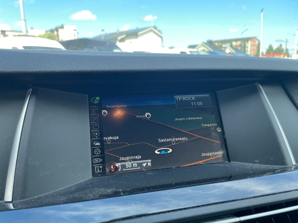 BMW 518 2015 Valkoinen