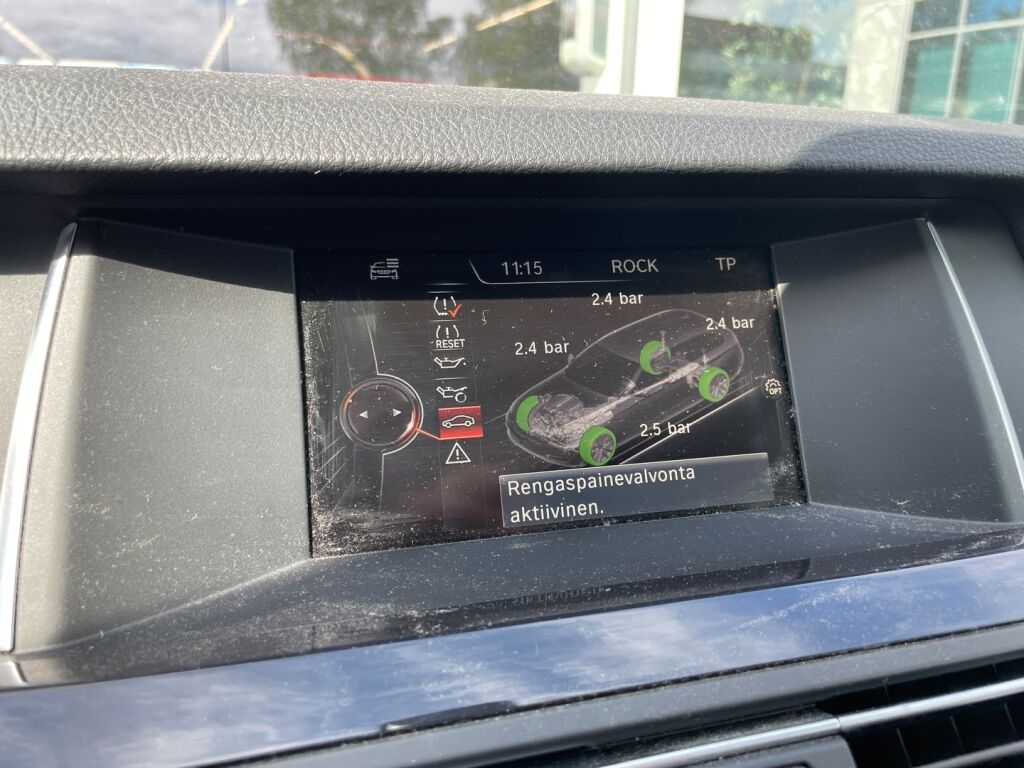 BMW 518 2015 Valkoinen
