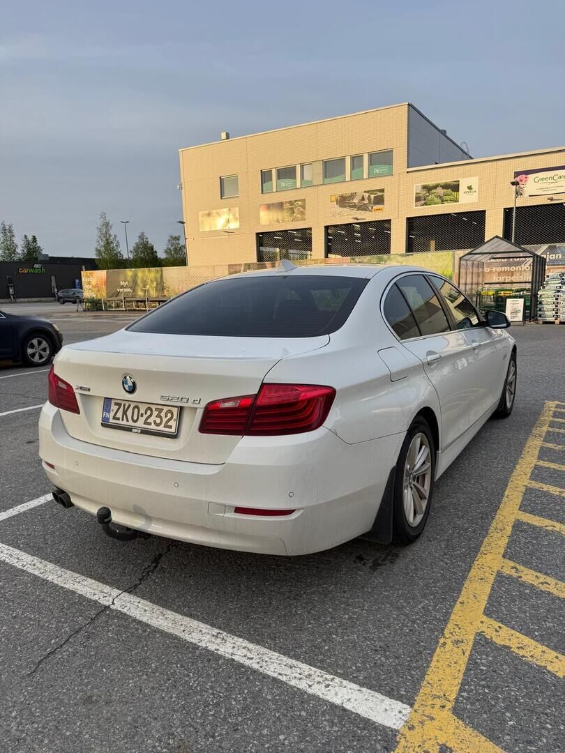 BMW 520 2015 Valkoinen