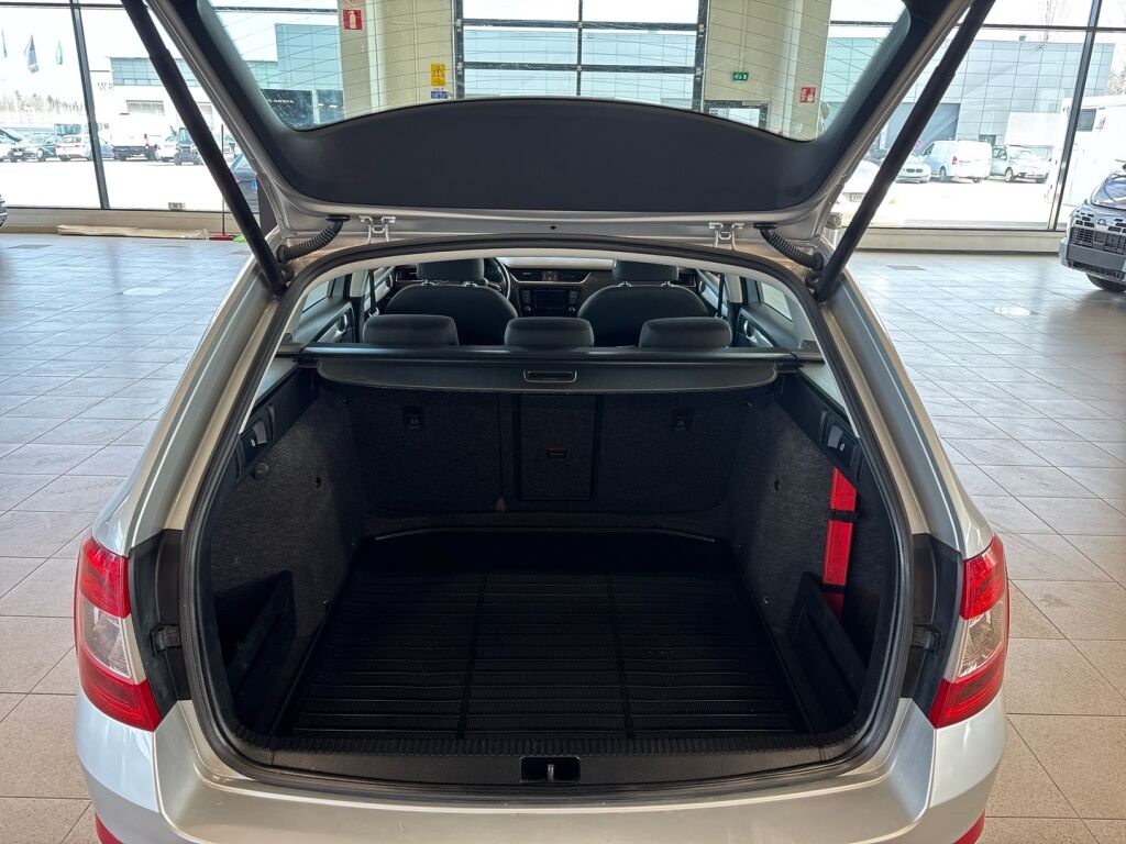 Skoda Octavia 2015 Hopea