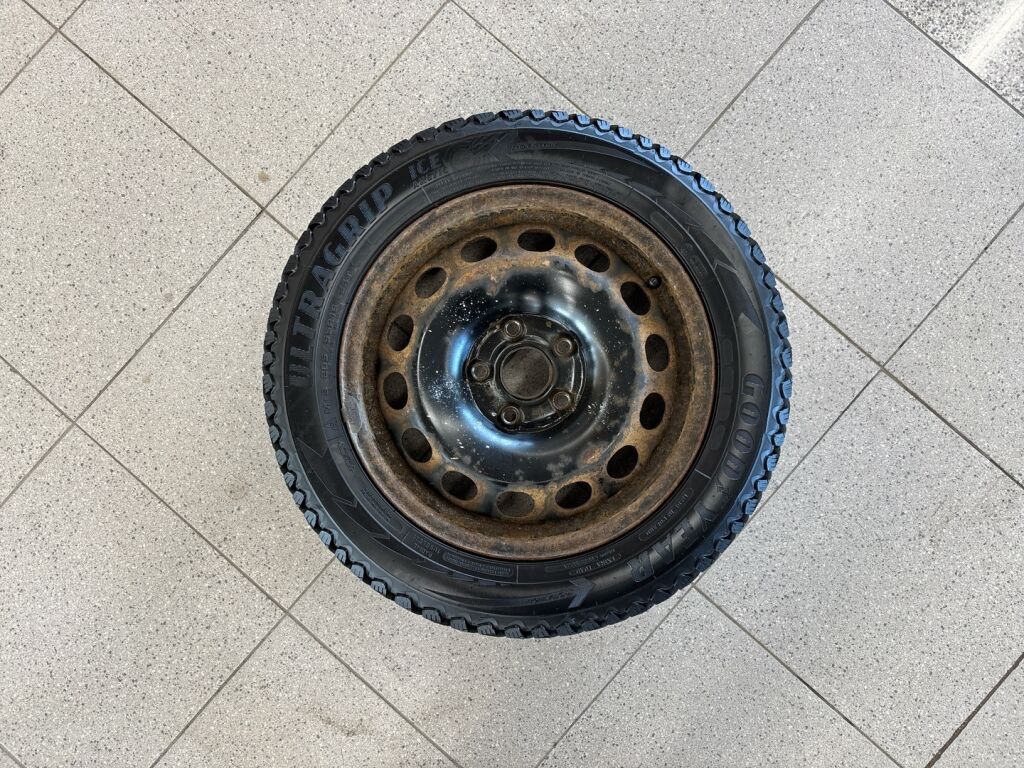 Skoda Octavia 2015 Hopea