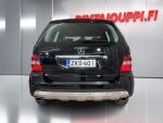 Mercedes-Benz ML 2007 Musta