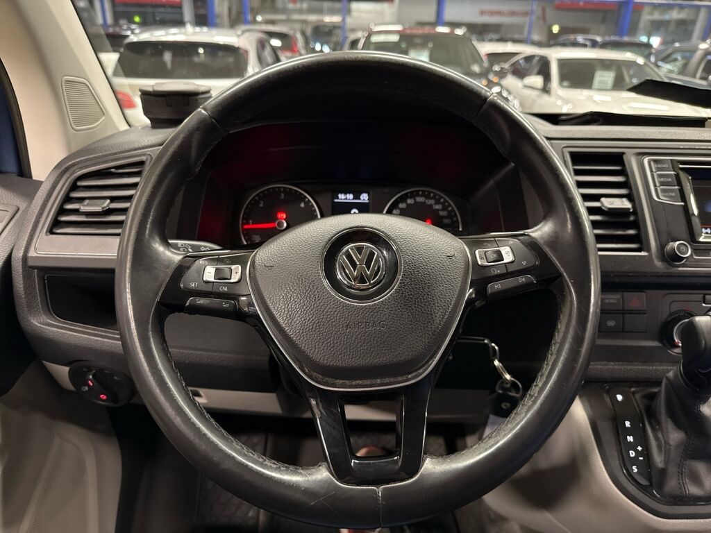 Volkswagen Transporter 2016 Sininen