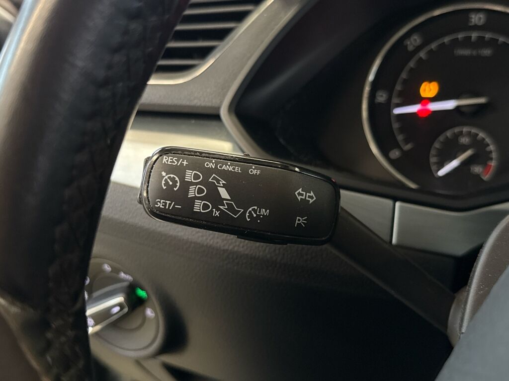 Skoda Superb 2016 Harmaa