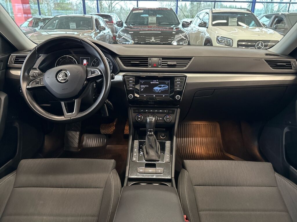 Skoda Superb 2016 Harmaa