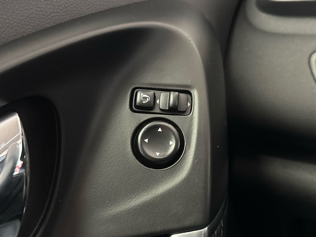 Renault Kadjar 2016 Ruskea (beige)