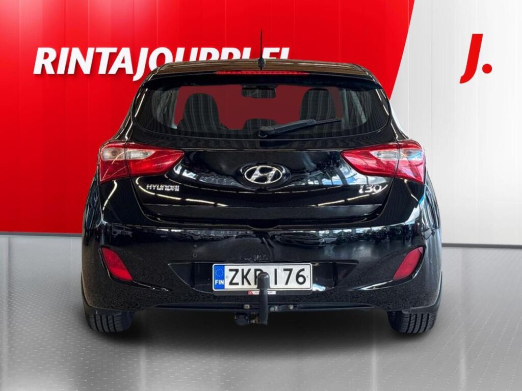 Hyundai i30 2016, photo 6/20