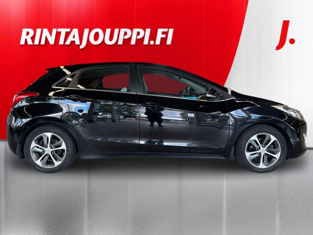 Hyundai i30 2016, photo 7/20