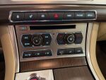 Jaguar XF 2016 Musta