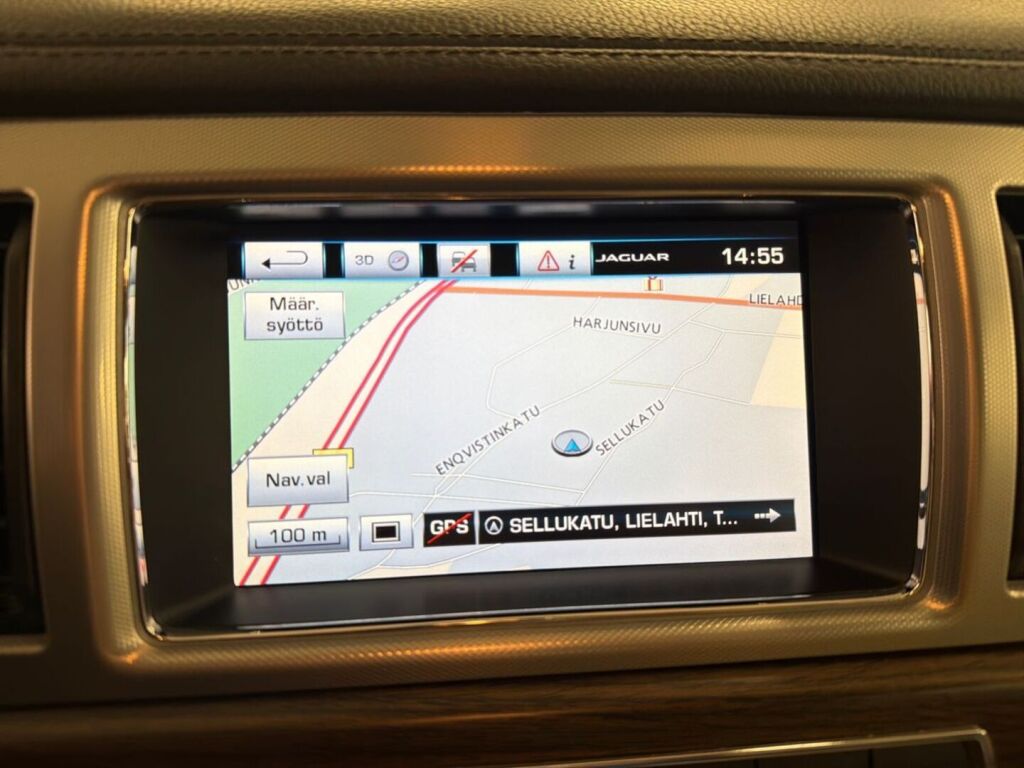Jaguar XF 2016 Musta