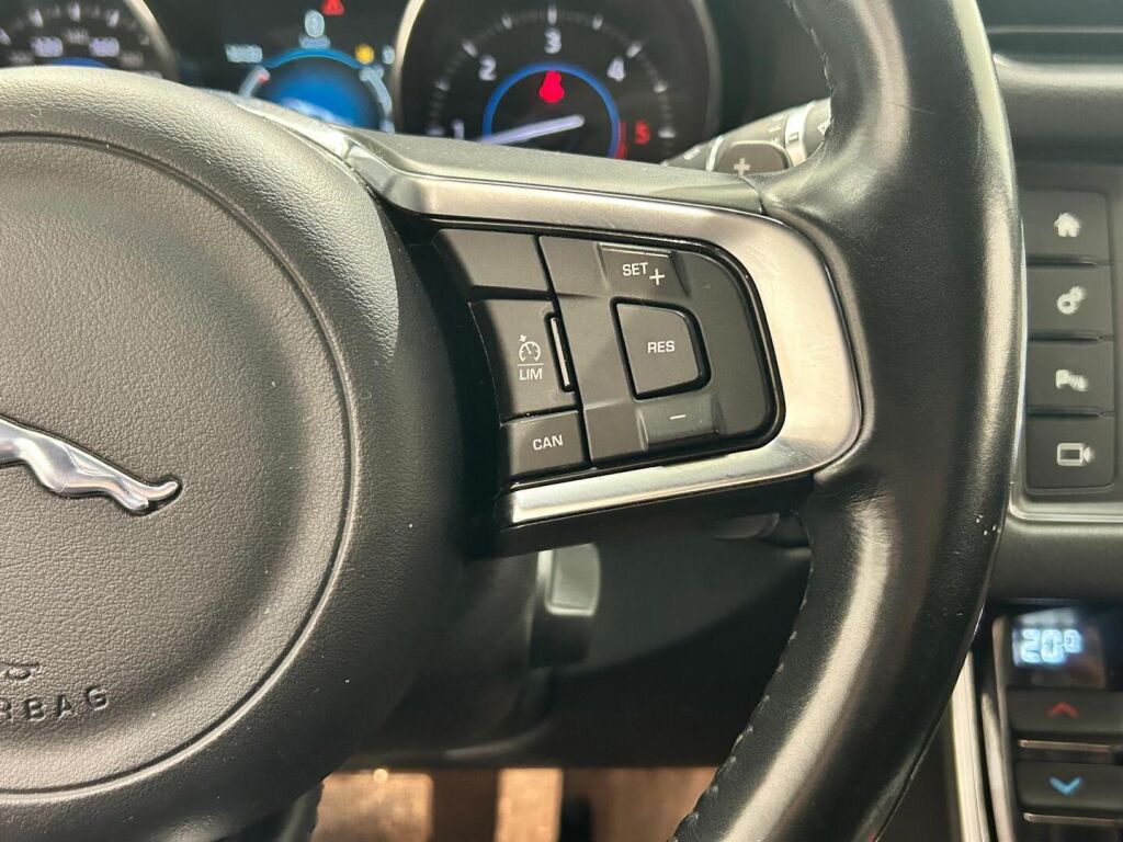 Jaguar XF 2016 Valkoinen