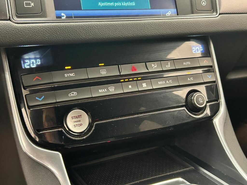 Jaguar XF 2016 Valkoinen