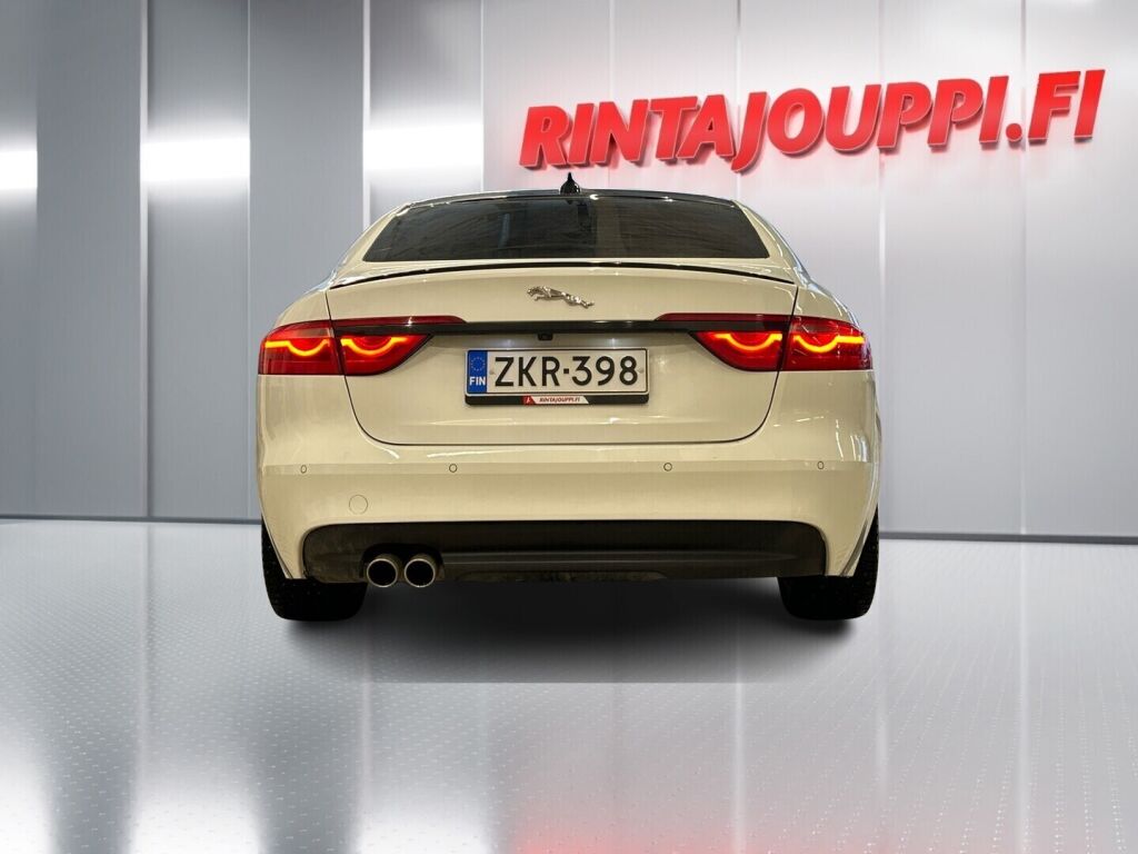 Jaguar XF 2016 Valkoinen