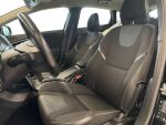 Volvo V40 2016 Musta