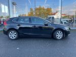 Volvo V40 2016 Musta