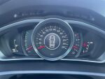 Volvo V40 2016 Musta