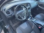 Volvo V40 2016 Musta